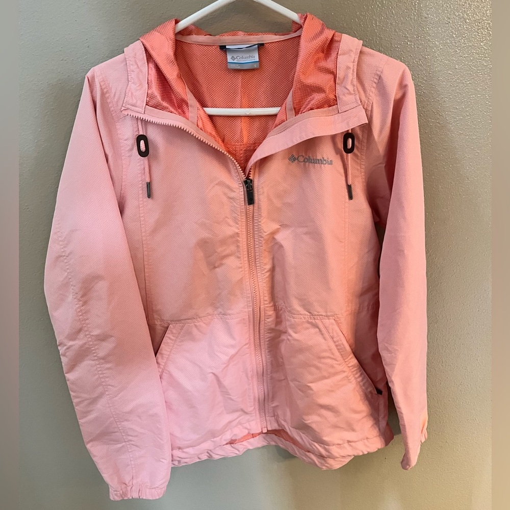 Women’s Columbia Windbreaker